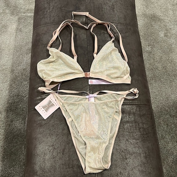 Savage Fenty Set - Picture 4 of 11